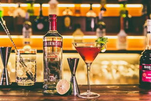 淺醉微醺，今夜之酒是青春的味道 飲料與茶葉批發的時光印記